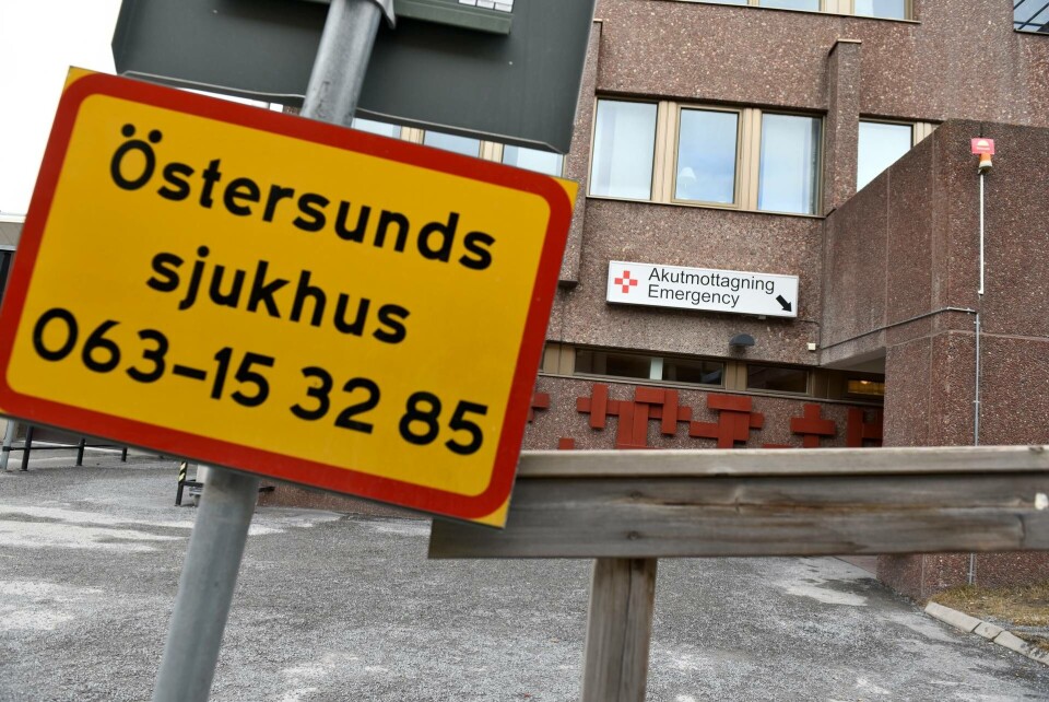 Östersunds sjukhus måste se över personalens stressiga situation. Foto: Robert Henriksson/TT Östersunds sjukhus måste se över personalens stressiga situation. Foto: Robert Henriksson/TT