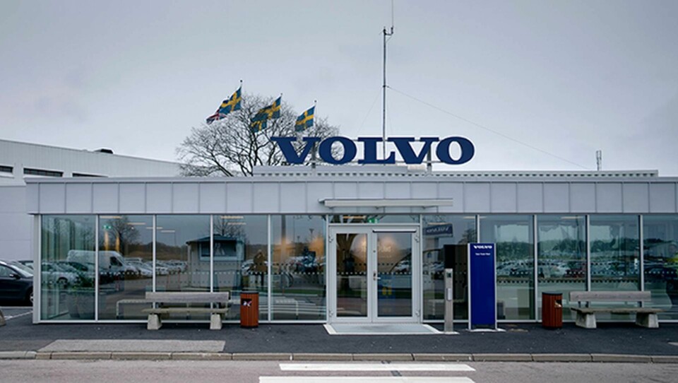 Volvo-fabrikerna på Hisingen i Göteborg bygger just nu varken personbilar eller lastbilar. I stället startas tillverkning av skyddsvisir. Foto: Björn Larsson Rosvall/TT