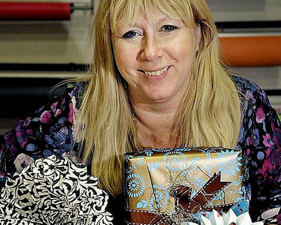Annica Thorberg, som också är proffs på presentinslagning, uppmanar jobbsökare att följa intressanta bolag på Linkedin. Foto: Jessica Gow/Scanpix