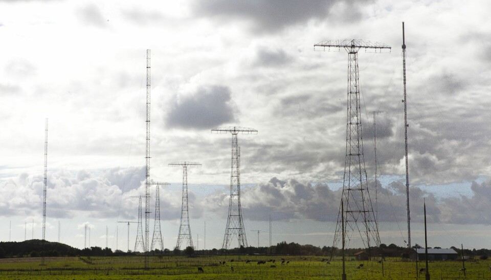 Radiotornen i Grimeton är 127 meter höga. Radiotornen i Grimeton är 127 meter höga.